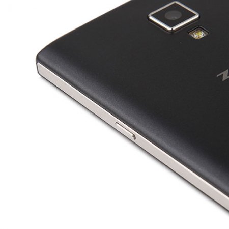 ZOPO ZP780 Smartphone MTK6582 Android 4.4 5.0 Inch WCDMA 900/1900/2100MHz- Black