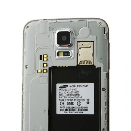 GT-i9600 Smartphone MTK6582 1GB 8GB Android 4.2 5 Inch Air Gesture OTG - White