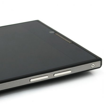 DOOGEE TURBO DG2014 Smartphone MTK6582 Quad Core 5.0 Inch IPS OGS Screen 3G Black