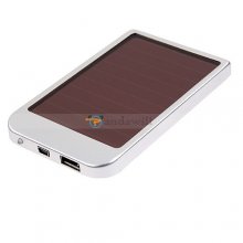 P1100F Solar Mobile Charger Bulit-in1500Amh Lithium Battery White Color