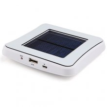 Solar Mobile Charger Bulit-in 1800mAh Lithium Battery 4 Colors