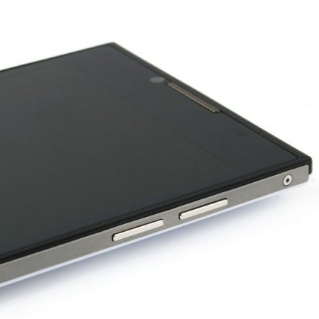 DOOGEE TURBO DG2014 Smartphone MTK6582 Quad Core 5.0 Inch IPS OGS Screen 3G White