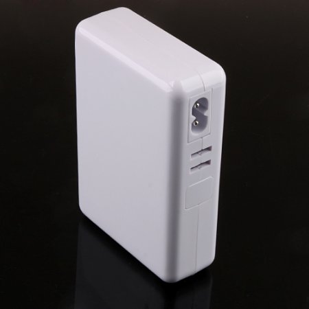 6-USB Travel Charger with Four Plugs White