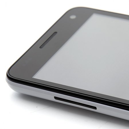 W450 Smartphone MTK6582 Quad Core 1.3GHz Android 4.2 3G GPS 4.5 Inch- White