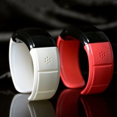 HX-002 LCD Smart Bluetooth Bracelet Watch for Andriod OS Mobile Phone 3 Colors