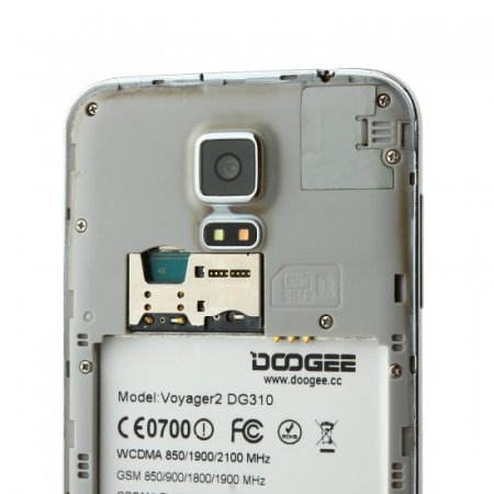 DOOGEE VOYAGER2 DG310 Smartphone MTK6582 1GB 8GB 5.0 Inch Android 5.0 OTG White