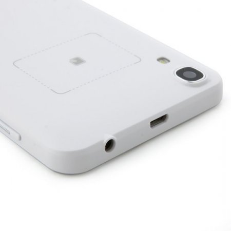 DOOGEE VALENCIA DG800 Smartphone Creative Back Touch Android 5.0 MTK6582 4.5 Inch Red